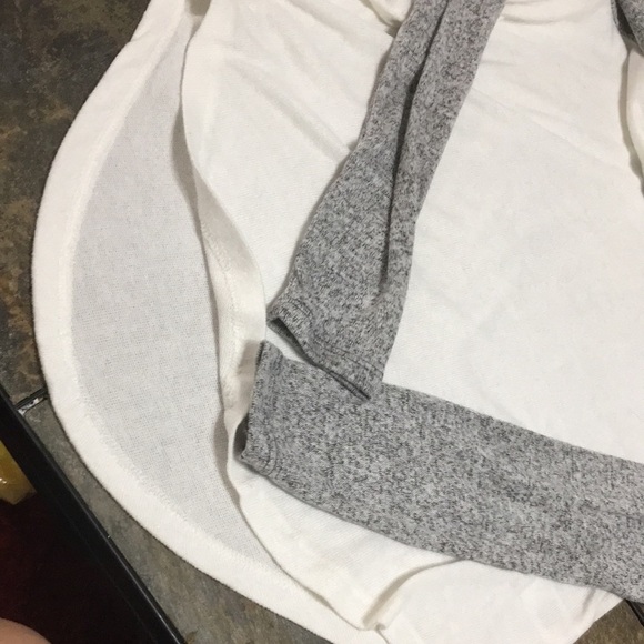 SO White and gray baseball Tee. NWT XXS - Picture 5 of 8